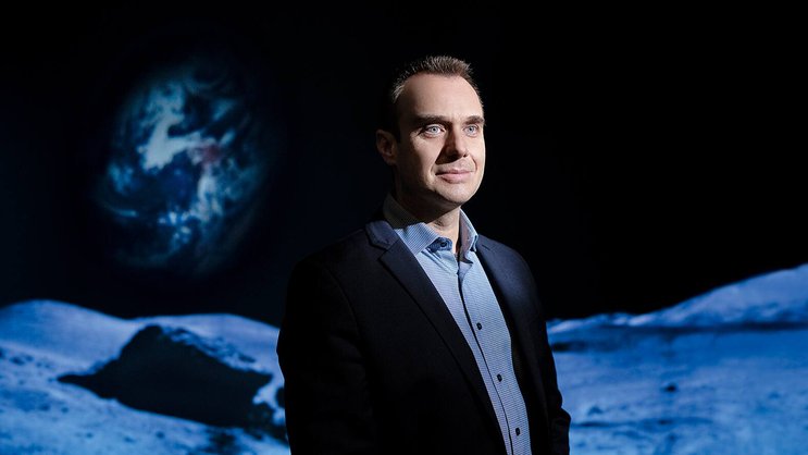 Lukas Viglietti, pilote chez Swiss, a décidé de créer une entreprise dédiée à sa passion, l’aventure lunaire.