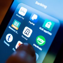 Revolut qui a obtenu une licence bancaire complète au Royaume-Uni, espère désormais en faire de même aux États-Unis (archives).