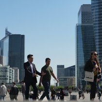 "Les réponses aux enquêtes de conjoncture ont été collectées entre le 26 février et le 23 mars 2026; en termes de chiffre d'affaires, environ trois quarts des réponses l'ont été après le début de la guerre au Moyen-Orient (28 février 2026)", a précisé l'Insee.