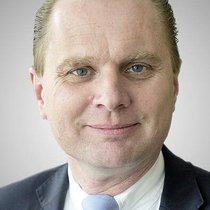 Philippe Leuba: Chargé de relations, CIO