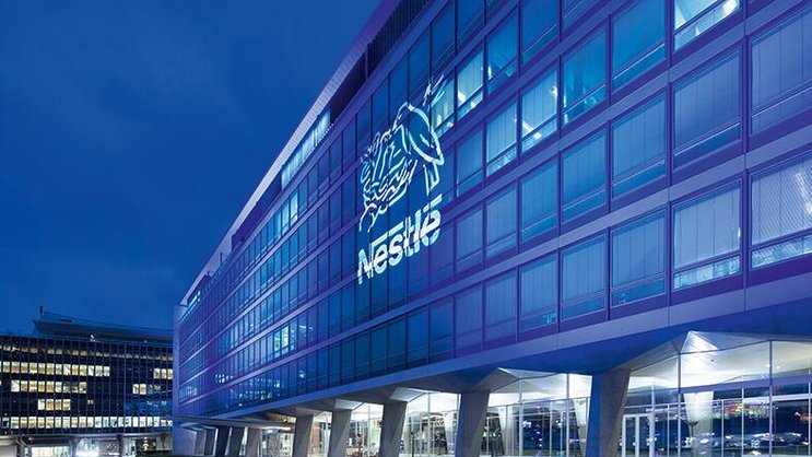 La plus forte capitalisation suisse, Nestlé (20% du SMI), a versé 2,30 francs par action en 2017, soit un rendement de 3%.
