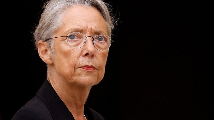 "Nous avons besoin de cette loi (...). Nous ne pouvons pas prendre le moindre risque", a déclaré la Première ministre française Elisabeth Borne (archives).