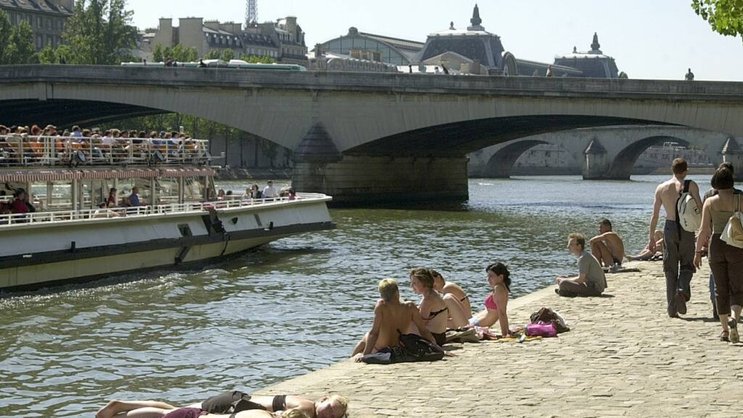 La baignade dans la Seine inquiète l'industrie de la navigation sur ce fleuve (Photo d'illustration).