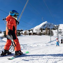 Le prix des forfaits de ski a grimpé en moyenne sur un an de 10% dans les stations suisses.