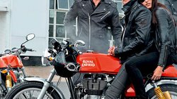 De Suzuki à Yamaha en passant par Triumph ou Royal Enfield, presque tous disposent aujourd’hui dans leur gamme d’un, voire de plusieurs modèles Café Racer.