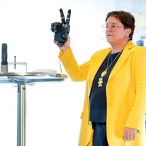 Magdalena Martullo Blocher: la cheffe d'Ems et ses deux sœurs Muriel et Rahel Blocher reçoivent au total 305,2 millions de francs de dividendes.