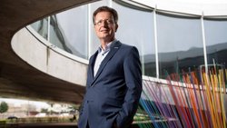 Patrick Barbey, directeur d’Innovaud, souhaite renforcer l’écosystème lausannois en attirant davantage d’investissements. Il espère notamment inciter les caisses de pension, encore peu enclines à s’impliquer, à jouer un rôle plus actif.