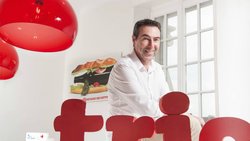 Michael Kamm, dirigeant de l’Agence Trio, a su s’adapter aux changements de son secteur, notamment en intégrant très rapidement le digital.