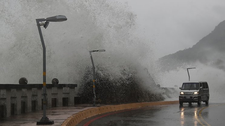 Le typhon Krathon devrait toucher terre jeudi matin près de Kaohsiung ou de Tainan, dans le sud-ouest de Taïwan.