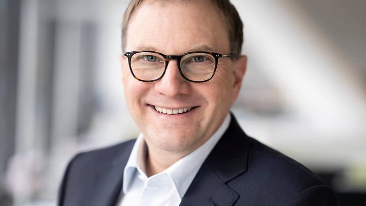 Swissmem, l'association faîtière de l'industrie, s'oppose aux deux initiatives émanant des milieux de l'UDC sur la neutralité de la Suisse et sur la limitation de la population à dix millions de personnes. "Nous avons besoin d'immigration sur le marché du travail", a déclaré le président Martin Hirzel. (Photo d'archives)