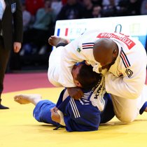 Teddy Riner (en blanc) sera présent à Lausanne fin août.
