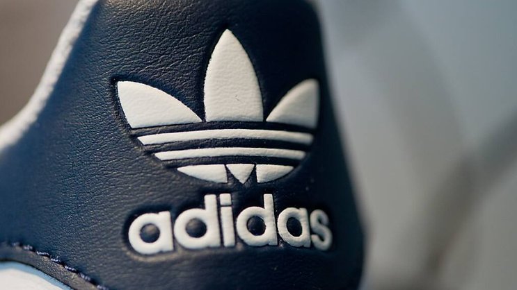 En 2024, Adidas s'attend à ce que la Chine et l'Amérique latine voient leurs ventes progresser à un pourcentage à "deux chiffres", et de près de 10% en Europe et sur les marchés émergents, toujours hors effet de change. (KEYSTONE/DPA/Daniel Karmann)
