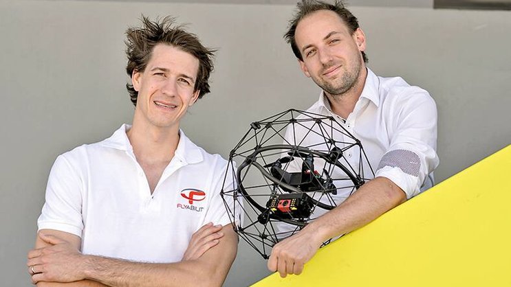 Patrick Thévoz et Adrien Briod, cofondateurs de Flyability