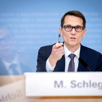 Martin Schlegel a affirmé que la BNS n'allait pas augmenter le rythme de ses réunions. (archive)