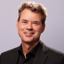 Mike Martin est professeur ordinaire de gérontopsychologie et directeur du Healthy Longevity Center de l'Université de Zurich.