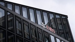 Pour l'ensemble de l'année 2025, le numéro un bancaire helvétique affiche un bénéfice de 7,8 milliards de dollars, en hausse de plus de moitié (+53%) (archives).