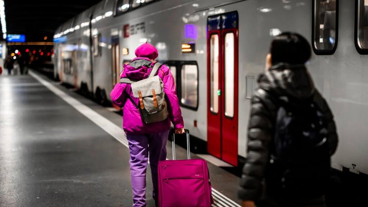 Dès l’entrée en vigueur du nouvel horaire le 14 décembre, les CFF mettront en service des trains de nuit sur l’axe Berne–Zurich–Winterthour. (archives)
