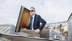 Les milieux financiers sont exposés aux risques de dérives. Ils ont appris à les encadrer. «Nous sommes sensibles au droit à la déconnexion pour nos collaborateurs», indique Pedro Palomo, directeur Entreprises à la BCN.