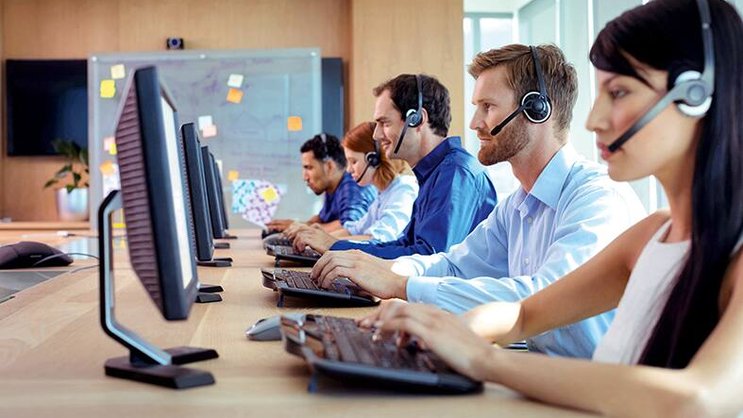 Dans une Suisse multilingue, la généralisation des «chatbots» n’est pas encore une réalité.