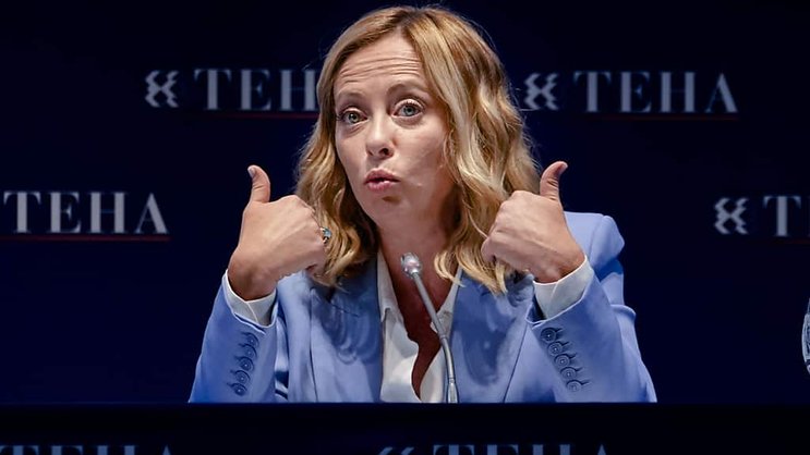 Laisser tomber l'Ukraine "n'apportera pas la paix, mais le chaos", a averti samedi à Cernobbio (I) la Première ministre italienne Giorgia Meloni.