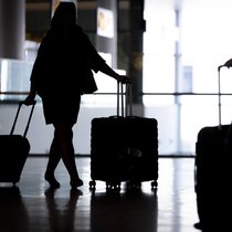 Bien des vols sont partis samedi matin de Zurich sans bagage en raison d'une panne de courant (archives).