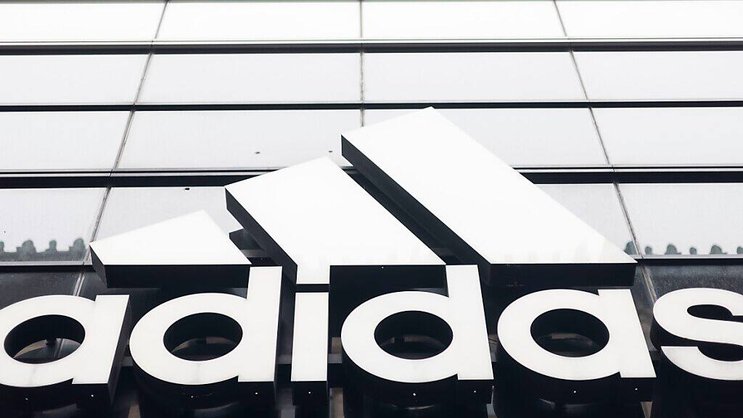Le bavarois Adidas, qui a retrouvé des couleurs, juge son organisation trop pesante (archives).