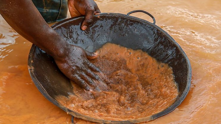Le prix de l'or a entraîné une ruée vers ce métal précieux et le développement peu contrôlé de mines artisanales, révèle Swissaid (archives).