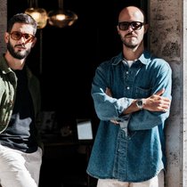 Silvio et Fabio Leonardi devant leur boutique-atelier du boulevard de Grancy à Lausanne.