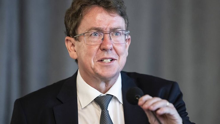 La Suisse tient à entretenir des relations étroites avec les pays voisins en matière d’énergie, a rappelé Albert Rösti (archives).