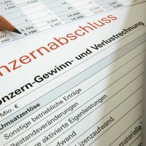 Chaque investisseur devrait s'attarder sur le rapport annuel de l'entreprise avant d'acheter des actions 
