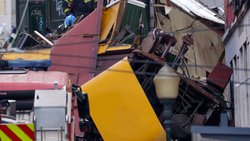 Selon un rapport publié lundi, le câble reliant les deux cabines du funiculaire, dont la déconnexion a provoqué un accident meurtrier à Lisbonne, n'était pas aux normes.