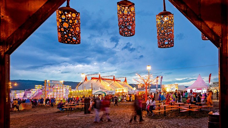 Cette année, le Paléo  Festival teste la blockchain sur près de 20 000 tickets. A terme, cette solution sera appliquée à tous les billets afin de contrer le marché noir
