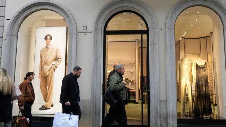 L'acquisition de la maison de luxe Versace pour 1,25 milliard d'euros par sa rivale Prada a été confirmée en début de semaine (archives).