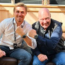 La légende Jean-Claude Biver et son protégé Ben Küffer (à gauche). Avec la Wild One, Norqain devient enfin (un peu) plus sauvage.