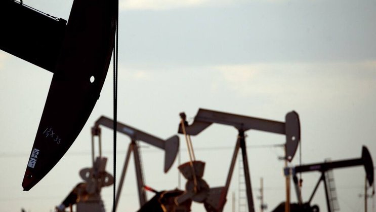 Ces prévisions placent la demande d'or noir vers un nouveau record, en dépit des appels d'experts du climat à réduire la consommation d'énergies fossiles, plus gros contributeurs au réchauffement climatique. (archives)