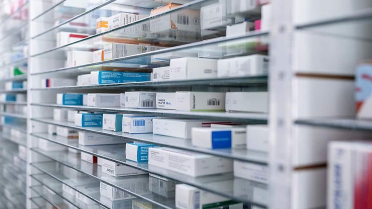 Le secteur chimique et pharmaceutique, de loin le plus grand contributeur aux échanges commerciaux suisses, a accusé un repli de 4,3%. (archive)