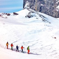 Pour renforcer les liens avec ses meilleurs clients ou l'esprit d'équipe de ses collaborateurs, rien ne vaut les sorties au vert. Ou en blanc, en l'occurrence!