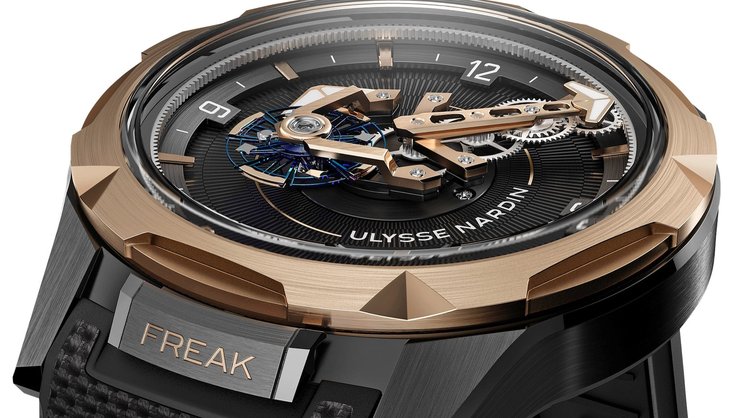 Ulysse Nardin, Freak One, 44 mm, boîtier en titane avec lunette en or rose, mouvement automatique, réserve de marche de 72 heures.