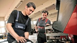 En 2020, Neuchâtel s’inspirera du modèle fribourgeois en matière d’apprentissage, où plusieurs petites sociétés forment un apprenti.