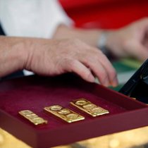 Le cours du métall jaune se mainient sur une courbe exponentielle, nonobstant une multiplication par plus de deux du prix de l'once au cours des deux dernières années. (archive)