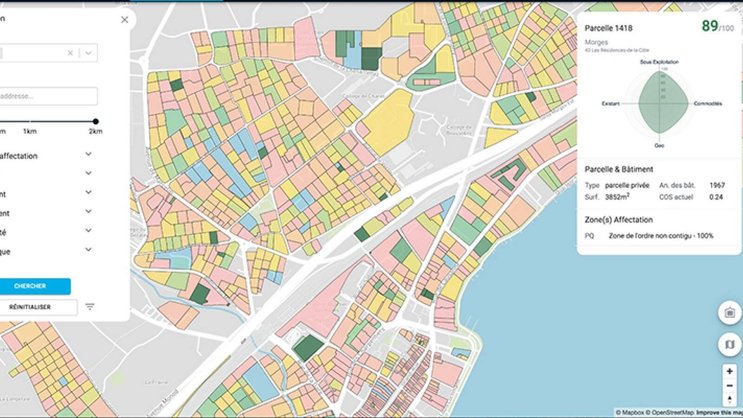 L'application permet de visualiser une parcelle grâce à une carte avec des codes couleur, qui symbolisent le potentiel de développement immobilier.