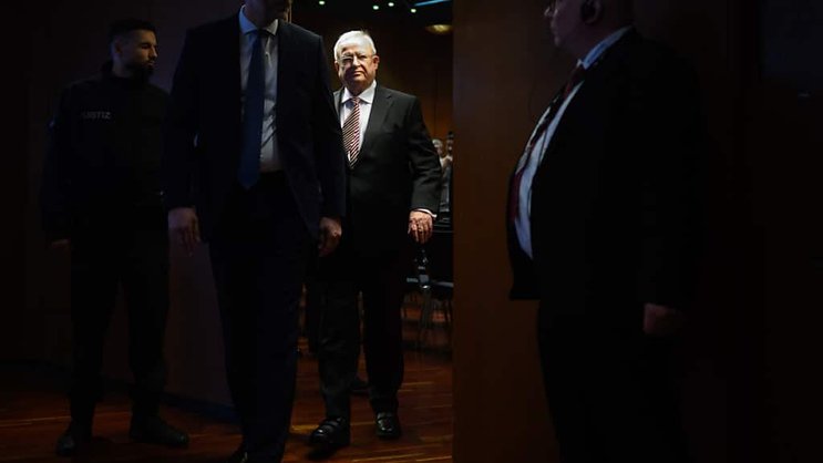Le procès au pénal de l'ancien patron de Volkswagen, Martin Winterkorn, dans l'affaire du "dieselgate" s'ouvre mardi, près de neuf ans après la révélation de ce scandale de moteurs truqués au retentissement mondial, qui a ébranlé le secteur automobile. (archives)