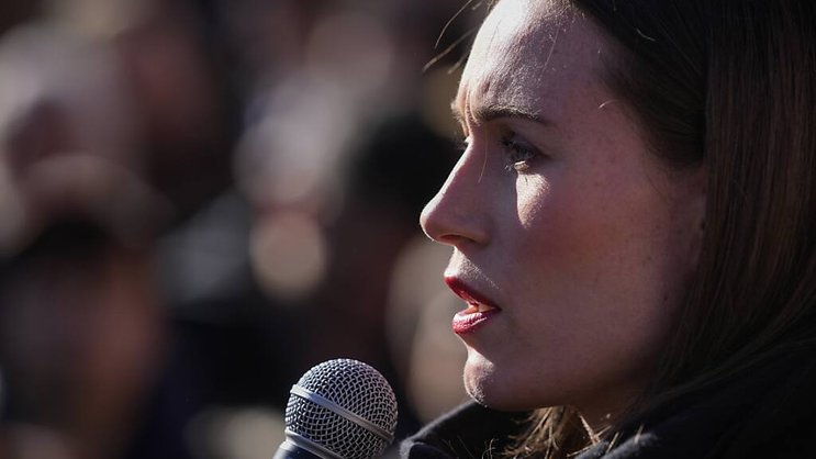 Les bureaux de vote ont ouvert dimanche matin en Filande. La Première ministre Sanna Marin est menacée par la droite et les nationalistes anti-immigration.
