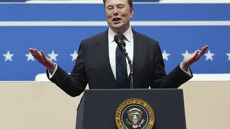 Un groupe d'investisseurs dirigé par Elon Musk essaie de racheter OpenAI, d'après le Wall Street Journal.