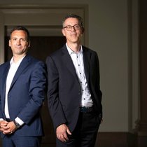 Didier Muller et Laurent Müller, de la BCV, soulignent l’importance de mener une réflexion plus globale sur la chaîne de valeur de l’entreprise et de la situation personnelle.