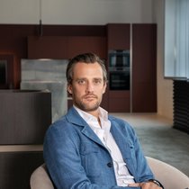 Dirigé par Cyril de Bavier, le groupe emploie 220 collaborateurs, a livré plus de 250 projets et gère pour 600 millions de francs d’actifs.