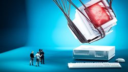 En Suisse, une PME sur trois a déjà été victime d’une cyberattaque. Les cas explosent et les dégâts se chiffrent en millions. Selon la société Statista, le montant en dollars du coût des cyberattaques dans le monde en 2022 s'élèverait à 8'440 milliards. Ce chiffre pourrait bondir à 11'500 milliards de dollars cette année.