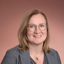 Marlène Rast, Responsable Stratégie Prévoyance au Groupe Mutuel, vous donne ses conseils en matière de prévoyance professionnelle.
