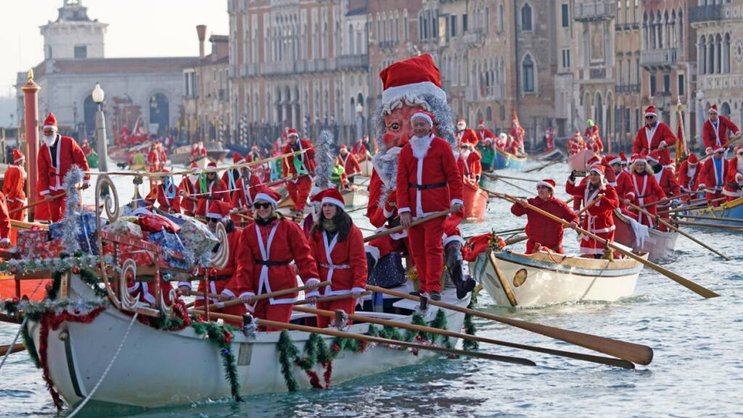 En 2024, les touristes à la journée ont dû s'acquitter d'une taxe pour visiter Venise durant 29 jours de grande affluence entre avril et juillet (archives).