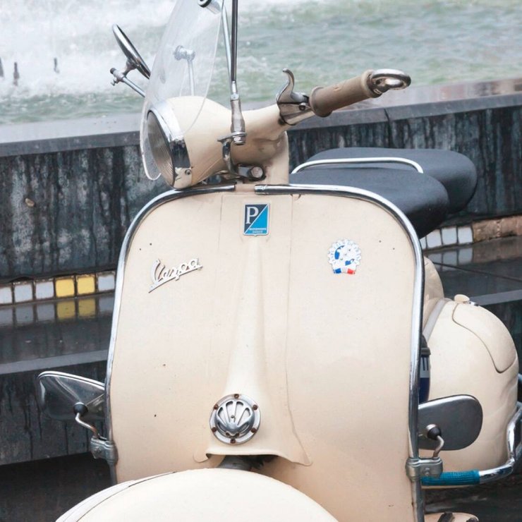 L'iconique scooter Vespa Piaggio